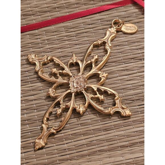 Decorative Pewter Cross By Wilton Columbia Pennsylvania Pewter Ornament - Picture 1 of 6